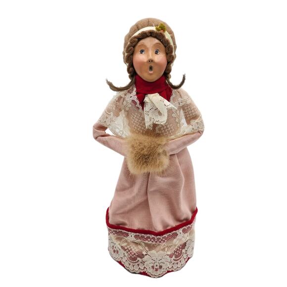 Byers Choice Christmas Caroler Lady With Fur Hand Muffs Pink Dress Tan Top 1993 - Picture 1 of 15